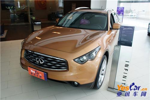 2012 Ӣ FX35 Խ Ӎ܇W(wng) www.yescar.cn